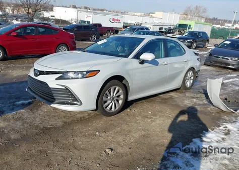 2022 Toyota Camry Le from USA, damaged, VIN 4T1C11AK6NU075779